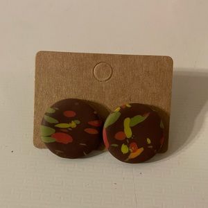 Brown fall speckled stud earrings